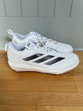NIB adidas Softball Cleats - Size 10 Women's